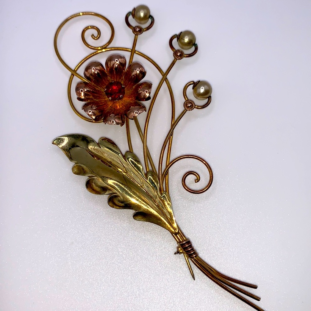 VAN DELL 12Kt. GF Floral Spray Brooch